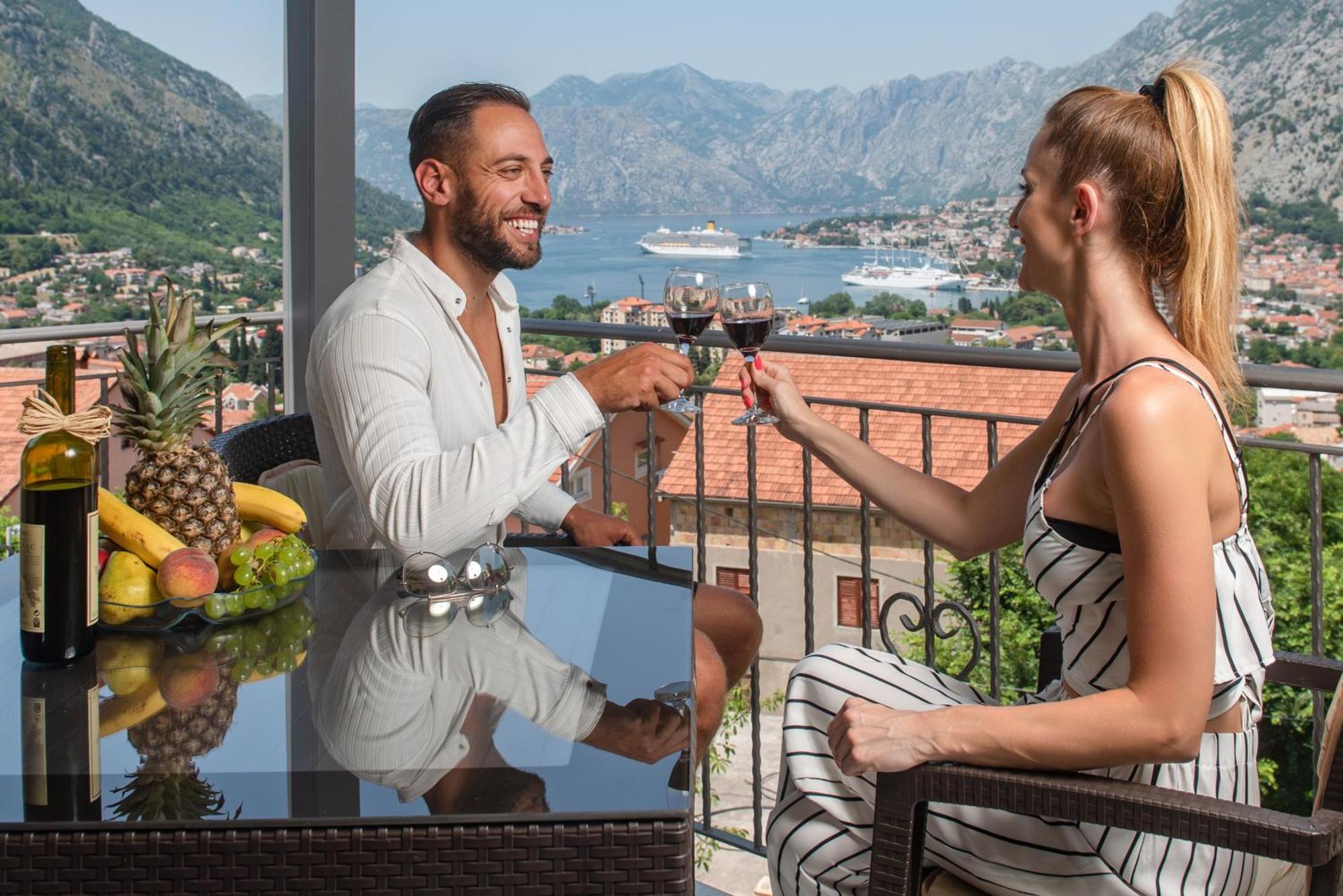 Kasi Apartments Kotor Bagian luar foto